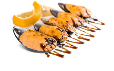 Запечённые сливочные мидии в панцире 6 шт.